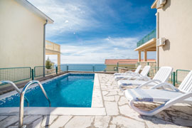 Pool 2