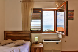Single bedroom