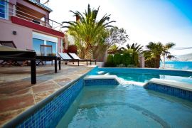 Wading pool and main pool