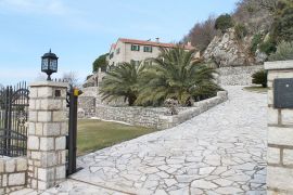 Villa Divina, near Sveti Stefan, Budva Riviera