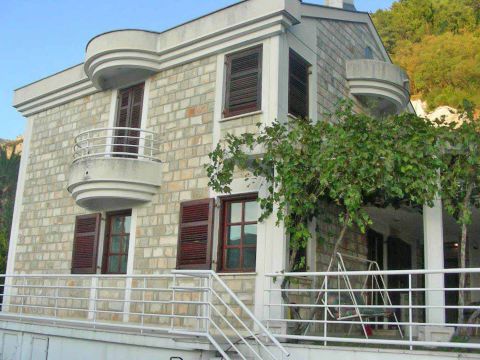 Stone House Budva,